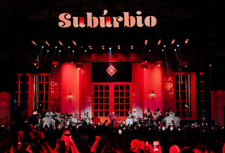 Tiee lança o álbum “Subúrbio no Engenhão, Vol 1 (Ao Vivo)”