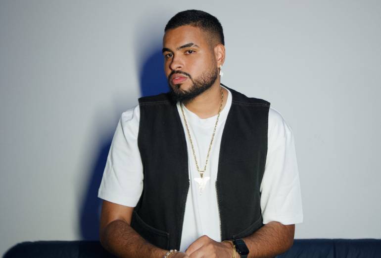 Yan leva pagode à Europa em sua segunda turnê internacional de 2025