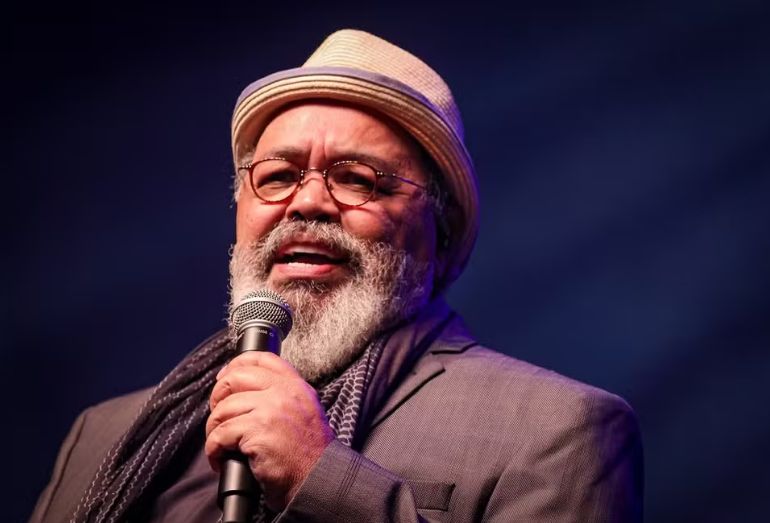 50 anos de poesia: Jorge Aragão celebra cinco décadas de carreira com gravação histórica no Rio
