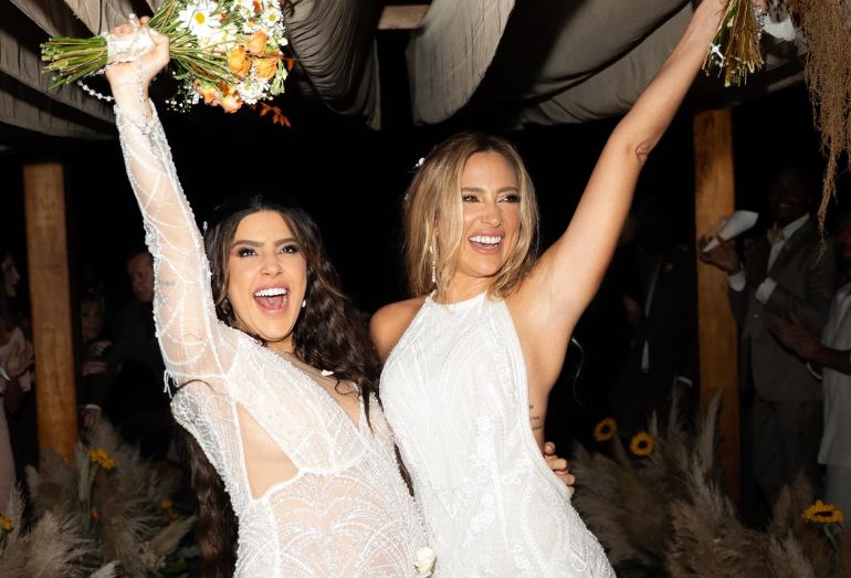 Lauana Prado e Tati Dias oficializam união em casamento 
